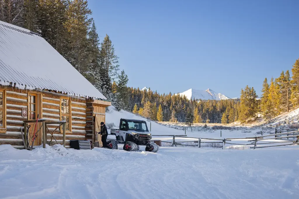 DURATRACKS G4 Working on the Ranch