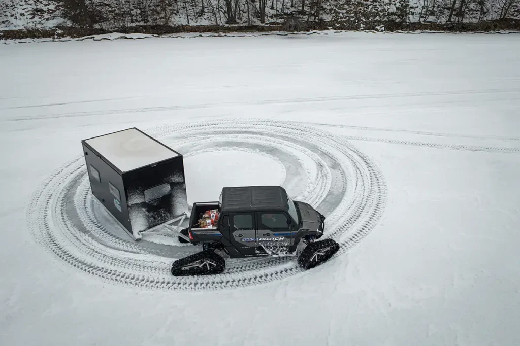 Amazingly Tight Turning Radios of DURATRACKS on an XPEDITION.
